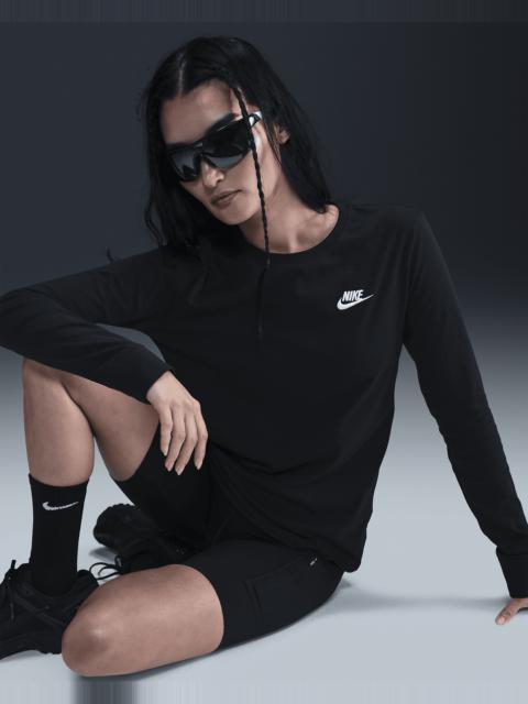 Nike Sportswear Club Women's Long-Sleeve T-Shirt