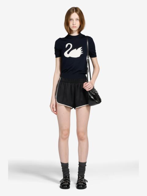 SHORTS WITH CONTRASTING PROFILE