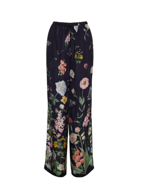 Girona Pant
Breezy, Effortless, and Kissed with Golden Touches