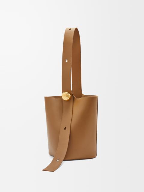 Medium Pebble Bucket bag in mellow calfskin