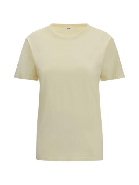 crw-neck T-shirt