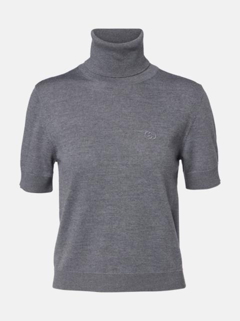 Turtleneck wool top