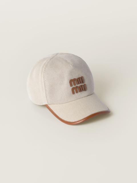 Canvas and leather baseball cap