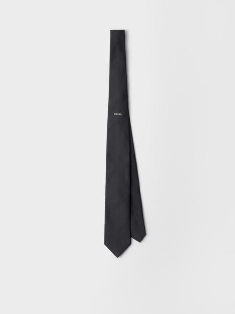Silk tie