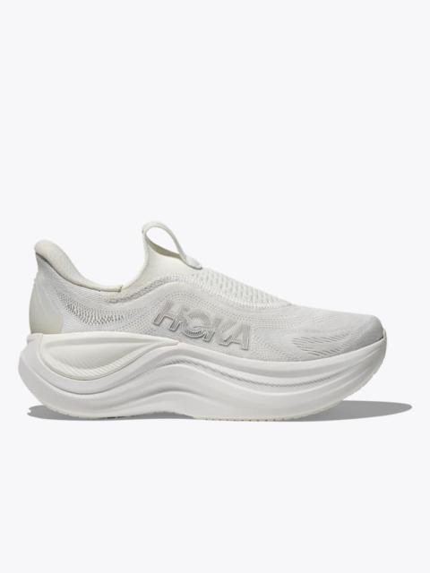 Women's Skyward Laceless Shoes in White/White