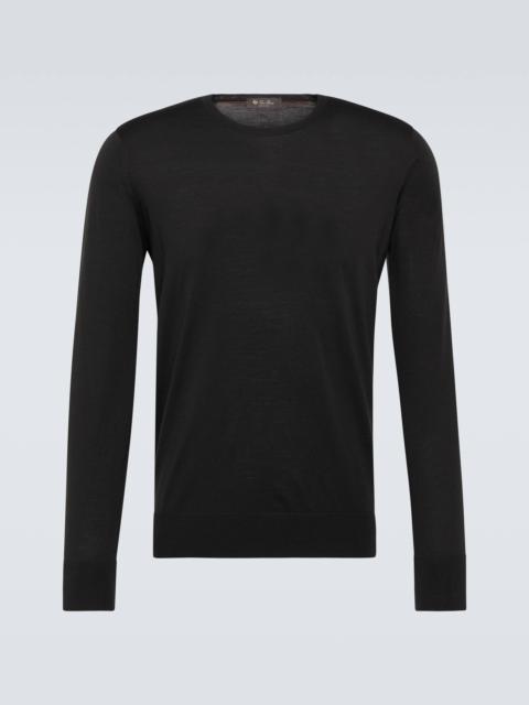 Knitted virgin wool top