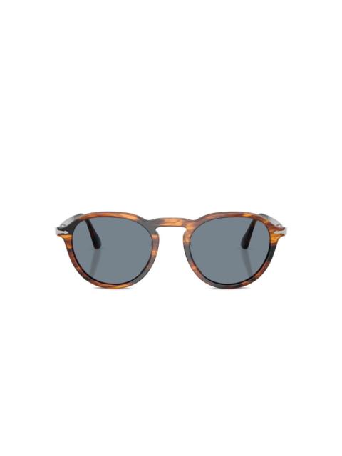 tortoiseshell round-frame sunglasses