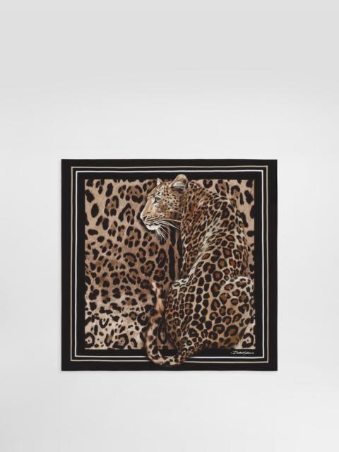 Leopard-print silk twill foulard (50x50)