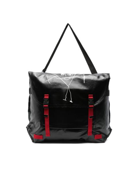 graphic-print shoulder bag