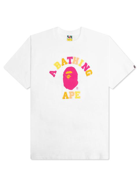 COLORS COLLEGE TEE - WHITE