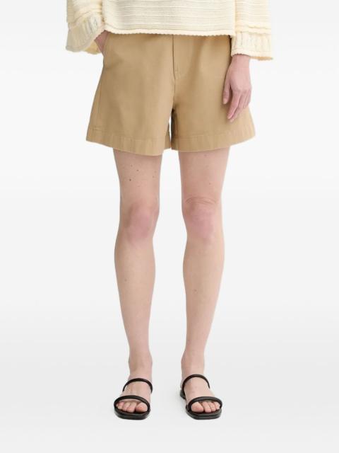 beige shorts
