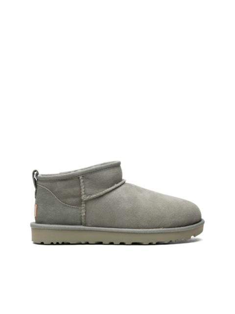 Classic Ultra Mini shearling boots