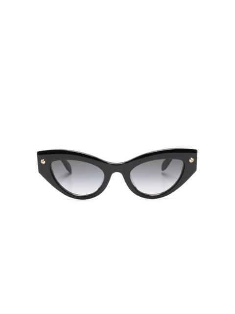 Spike-studs detail cat-eye sunglasses