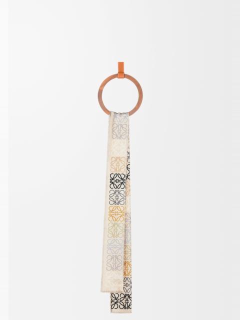 Anagram lines scarf in wool and cashmere