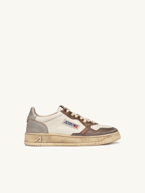 MEDALIST LOW SNEAKERS SUPER VINTAGE IN WHITE CHOCOLATE AND SILVER LEATHER