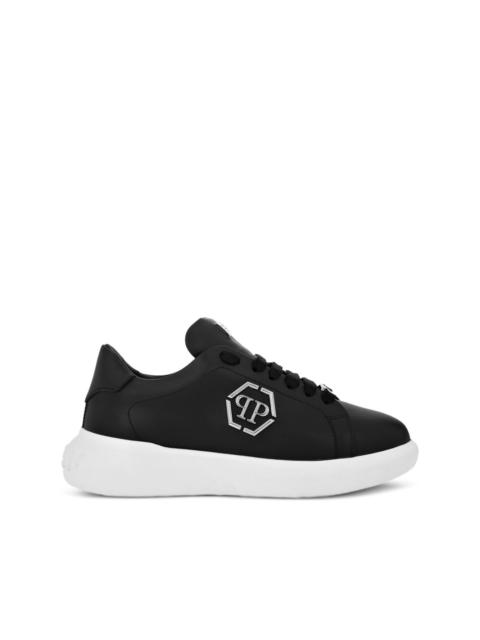 Hexagon low-top sneakers