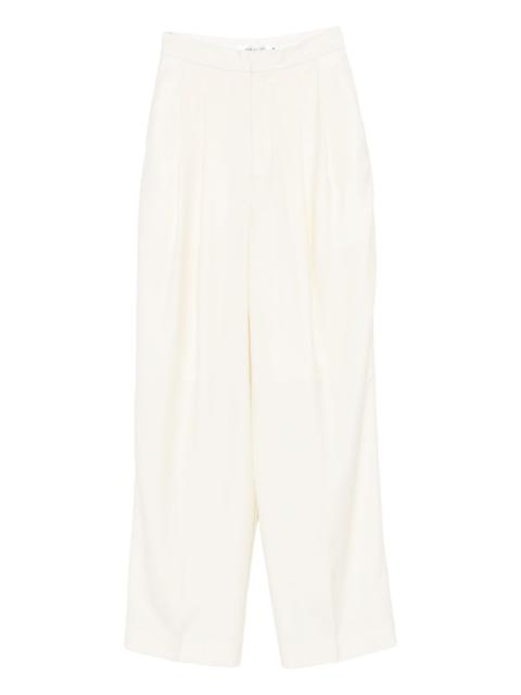 pleated trousers