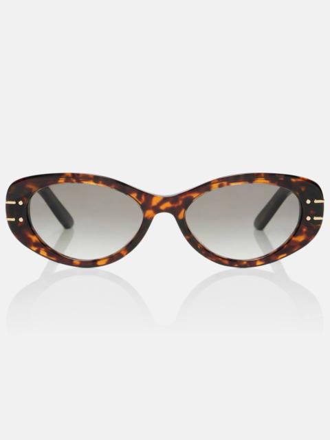Dior Signature B8U oval sunglasses
