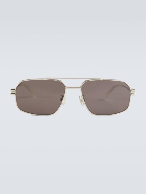 Metal-frame aviator sunglasses