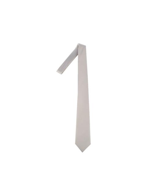 pointed-tip tie