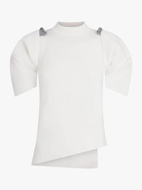 STRUCTURED SHOULDER S/S ASYMMETRIC KNIT PULLOVER | OFF WHITE