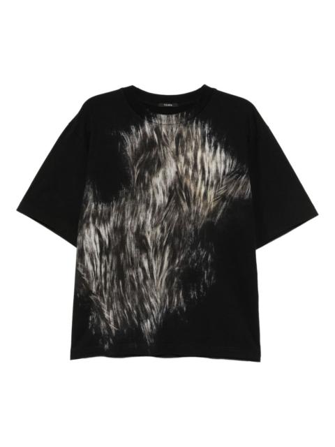 graphic-print T-shirt