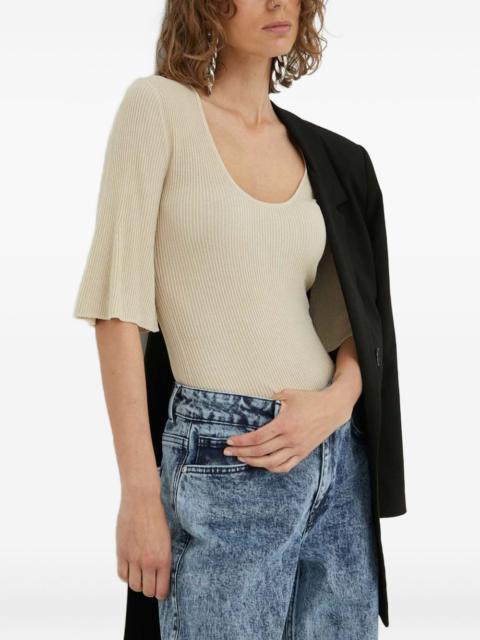 flared ribbed top