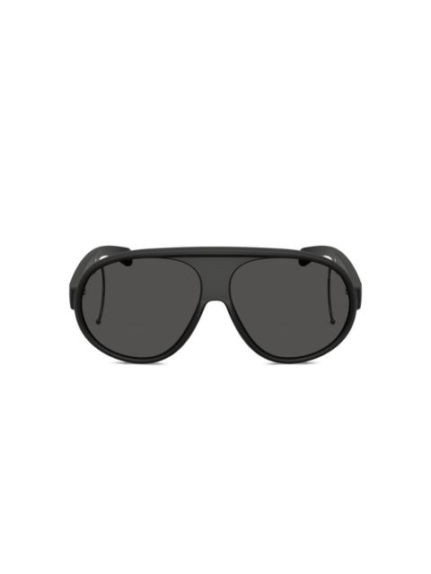 pilot-frame sunglasses