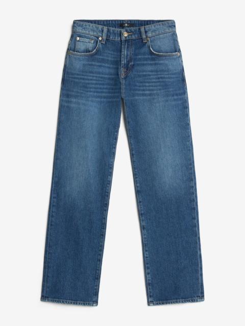 MANKIND Calie Straight in Explorer