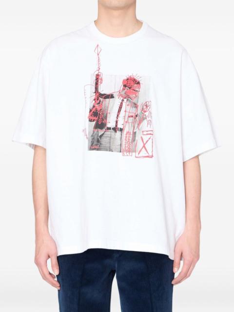 graphic-print T-shirt