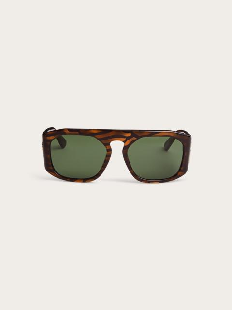 RECTANGULAR SUNGLASSES