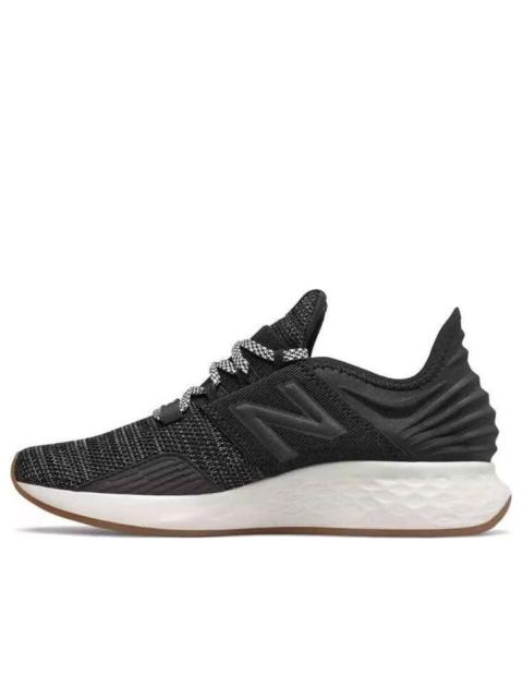 (WMNS) New Balance Fresh Foam Roav 'Black Knit' WROAVKB