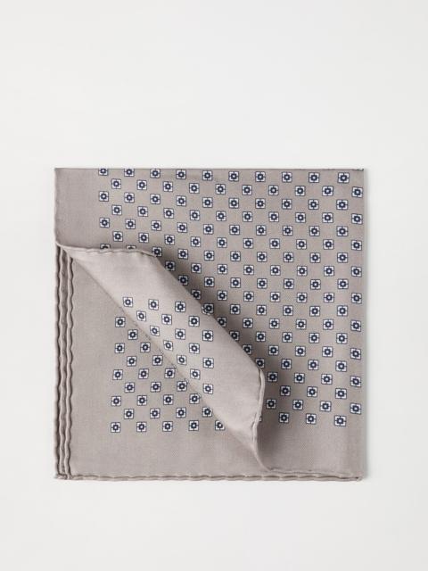 Silk pocket square with squares pattern