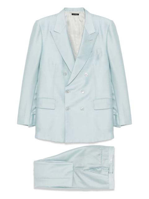 double-breasted suit