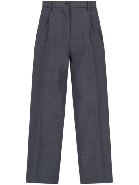 straight-leg trousers