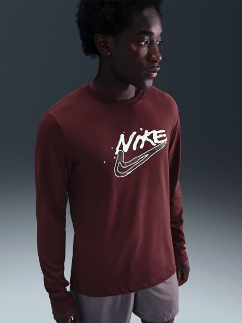 Nike Men's Dri-FIT Long-Sleeve Top