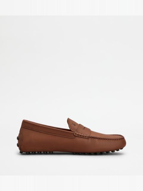 GOMMINO DRIVING SHOES IN LEATHER - BROWN