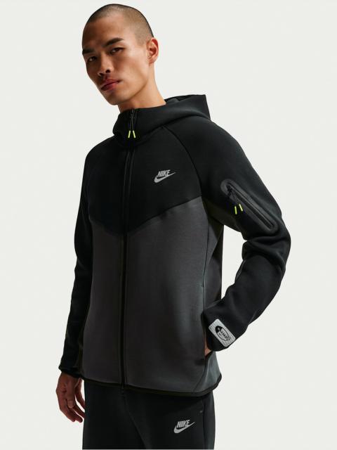 Nike Tech Men's Fleece Full-Zip Windrunner Jacket