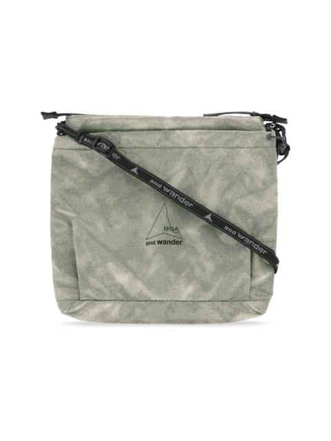 ROA X And Wander Sil Sacoche