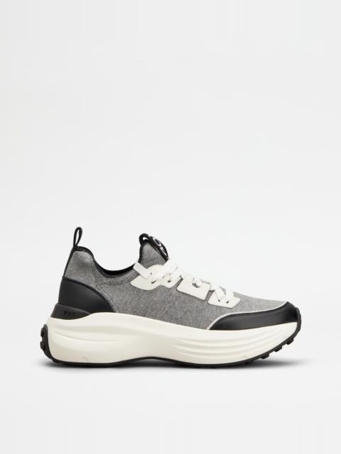 SNEAKERS IN FABRIC AND LEATHER - BLACK, WHITE