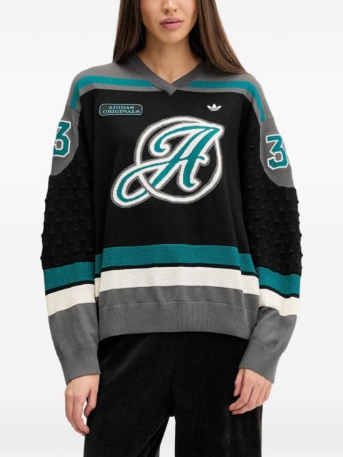 letter V-neck knitwear