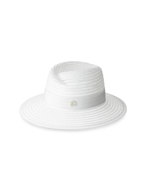 Virginie hat