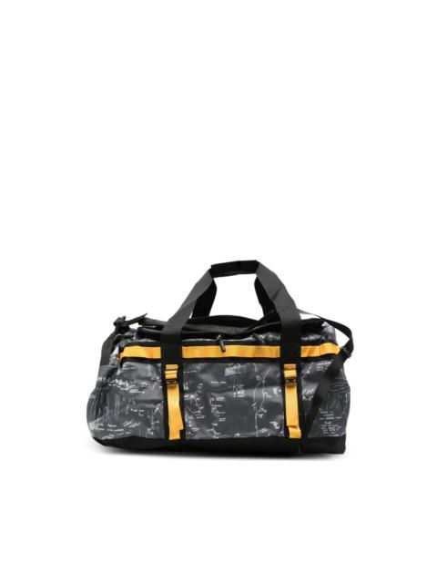 Base Camp Duffle holdalls