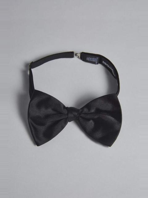 D2 CLASSIC READY-TIED BOW TIE