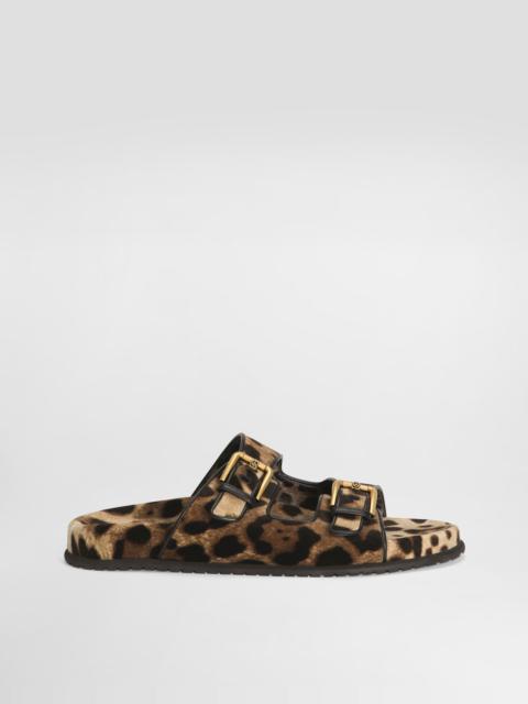 Printed velvet sliders