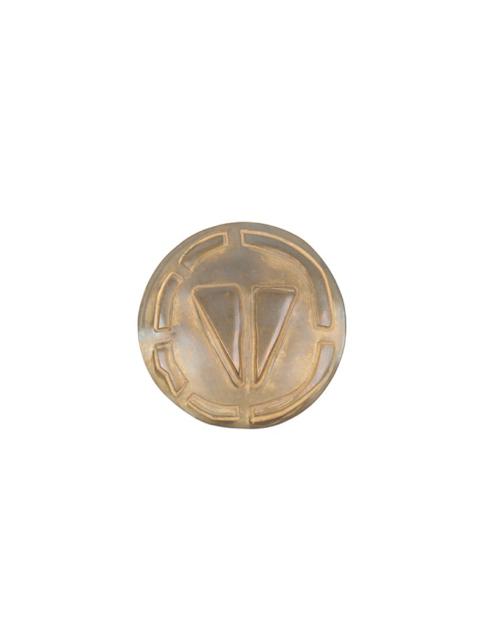 V BADGE 50MM BRASS