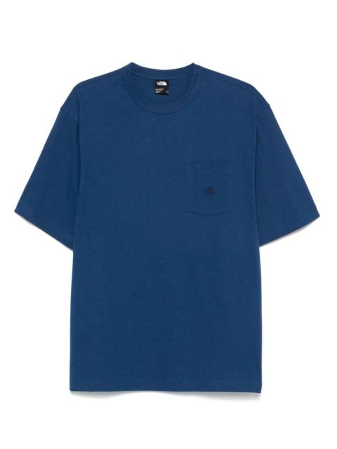 logo-embroidered T-shirt
