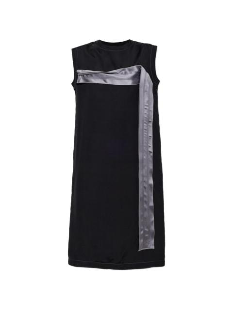 contrast-trim sleeveless midi dress