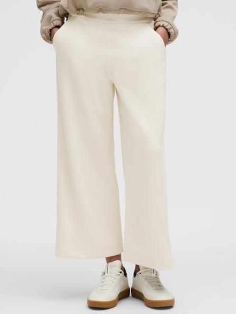 Softstreme High-Rise Wide-Leg Cropped Pant