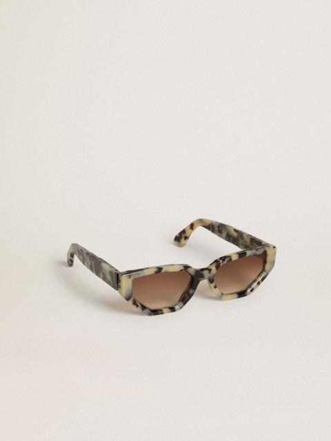 Jackie square sunglasses with tortoiseshell pattern